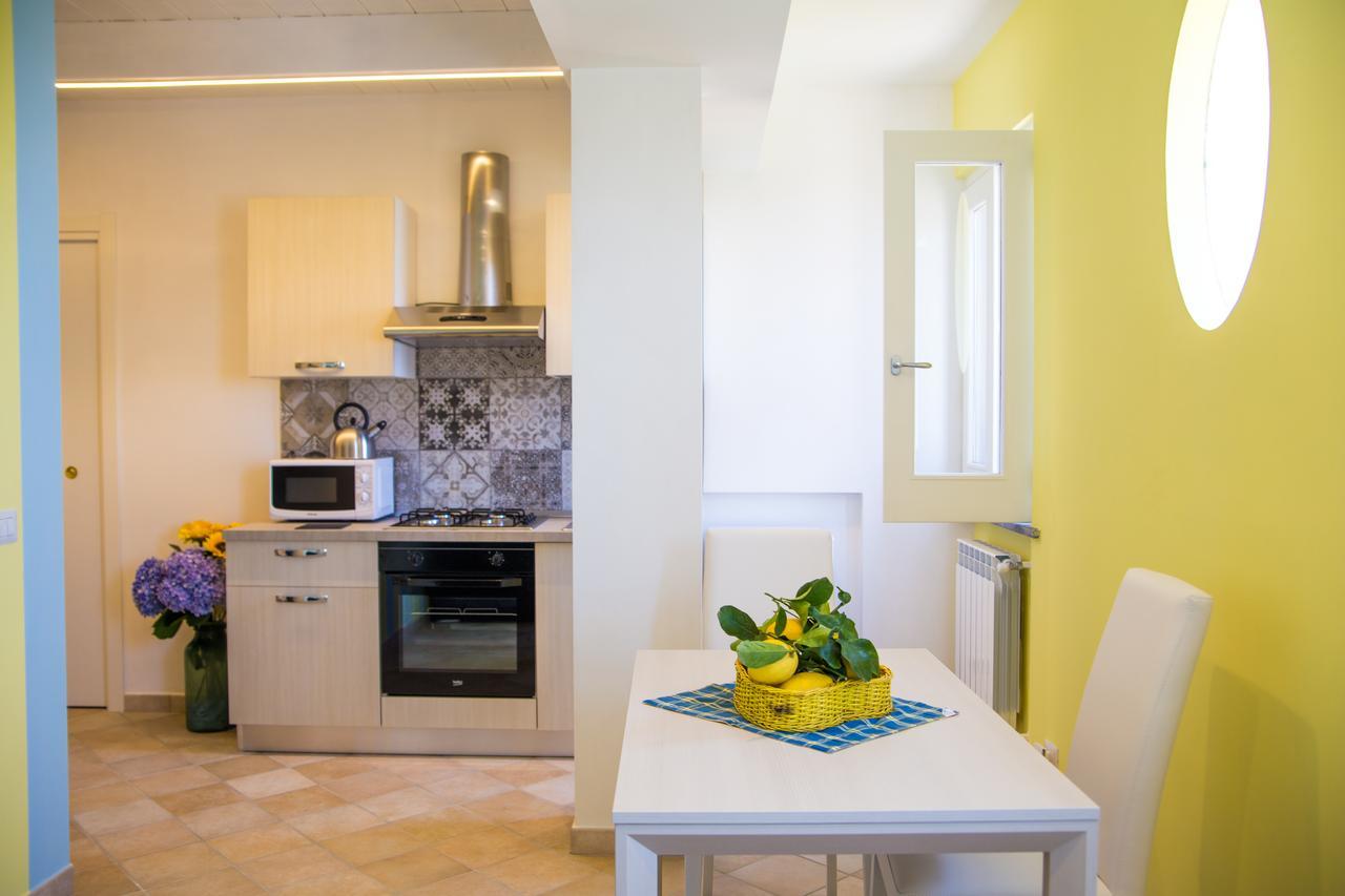 Lemon Flats Sorrento Bed & Breakfast Bagian luar foto