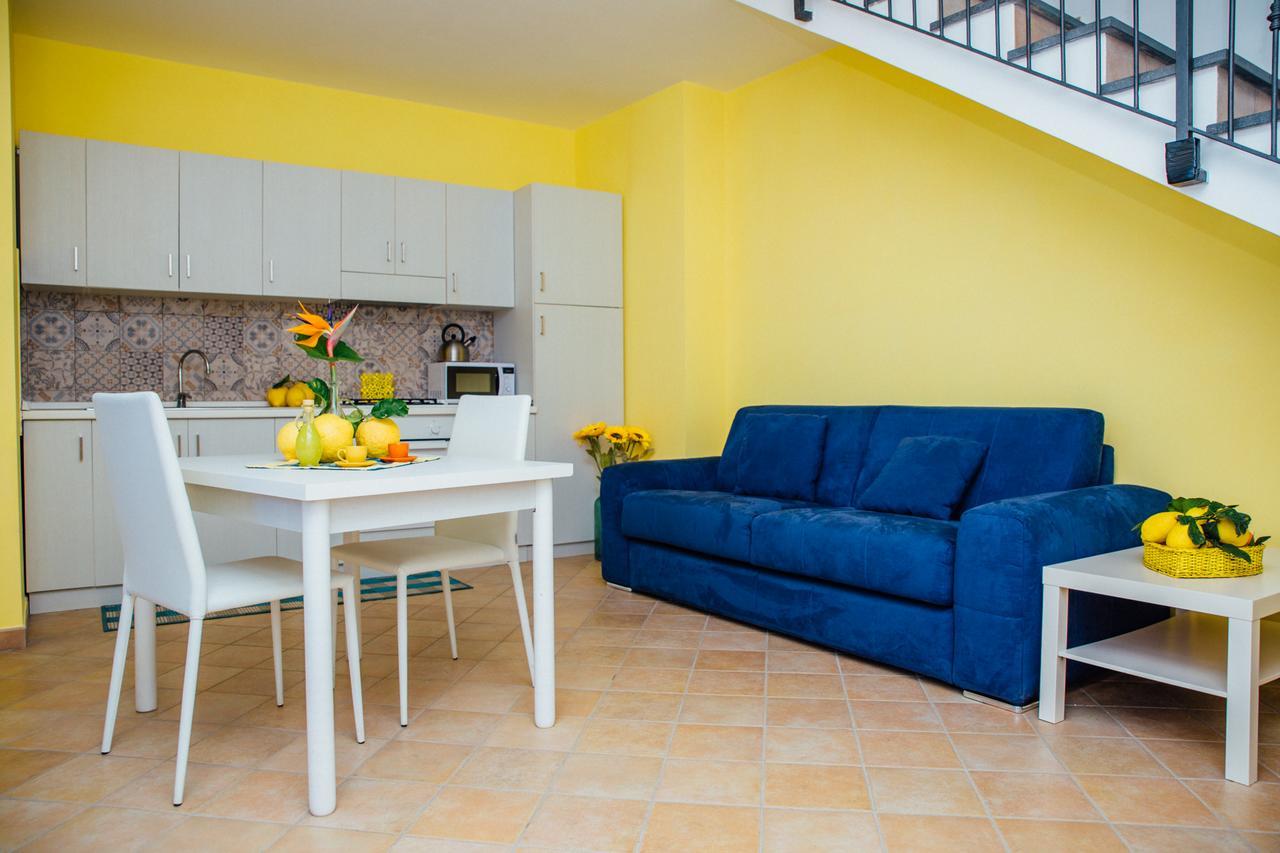 Lemon Flats Sorrento Bed & Breakfast Bagian luar foto