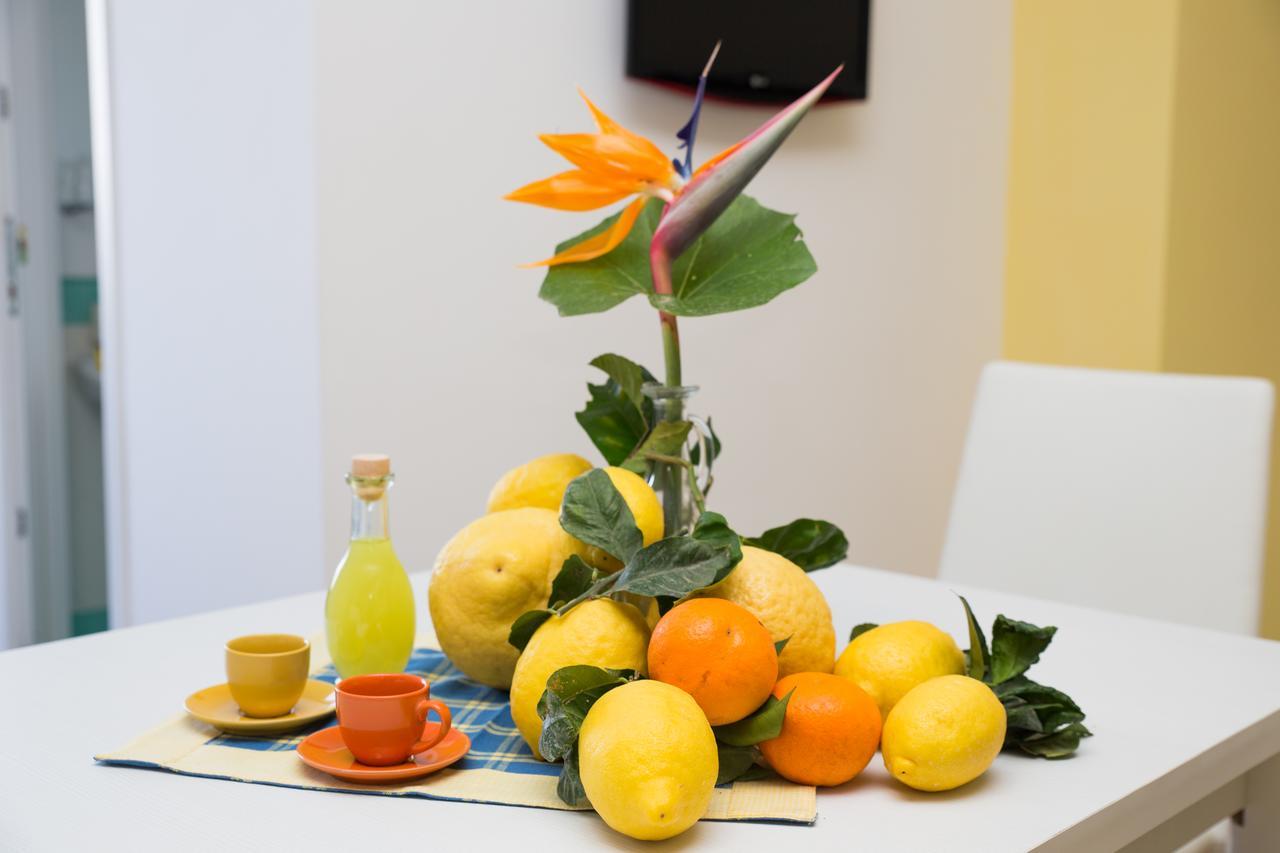 Lemon Flats Sorrento Bed & Breakfast Bagian luar foto