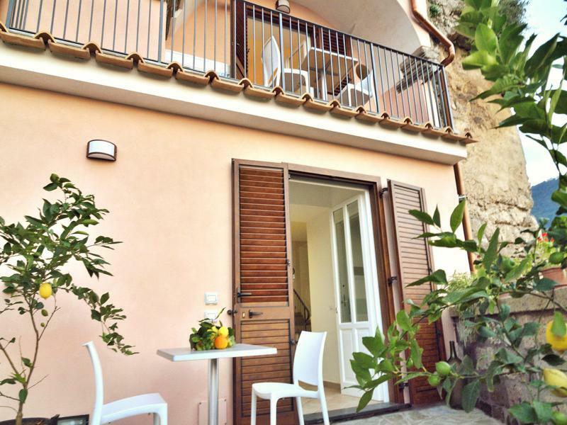Lemon Flats Sorrento Bed & Breakfast Bagian luar foto